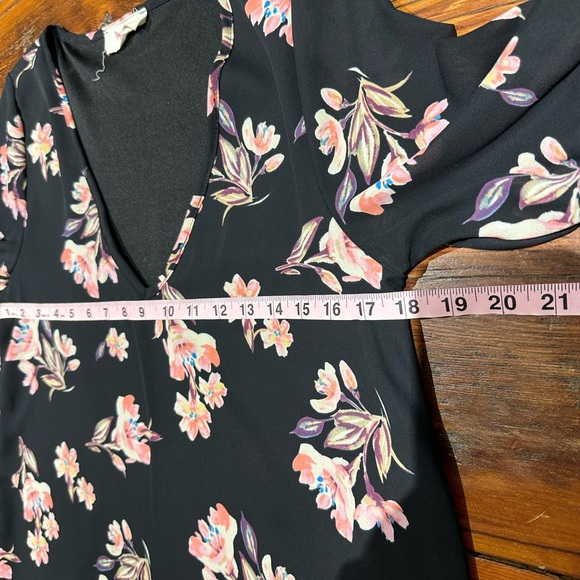 Peach Love California Dress, Black & Floral, Women's Small - Picture 5 of 8